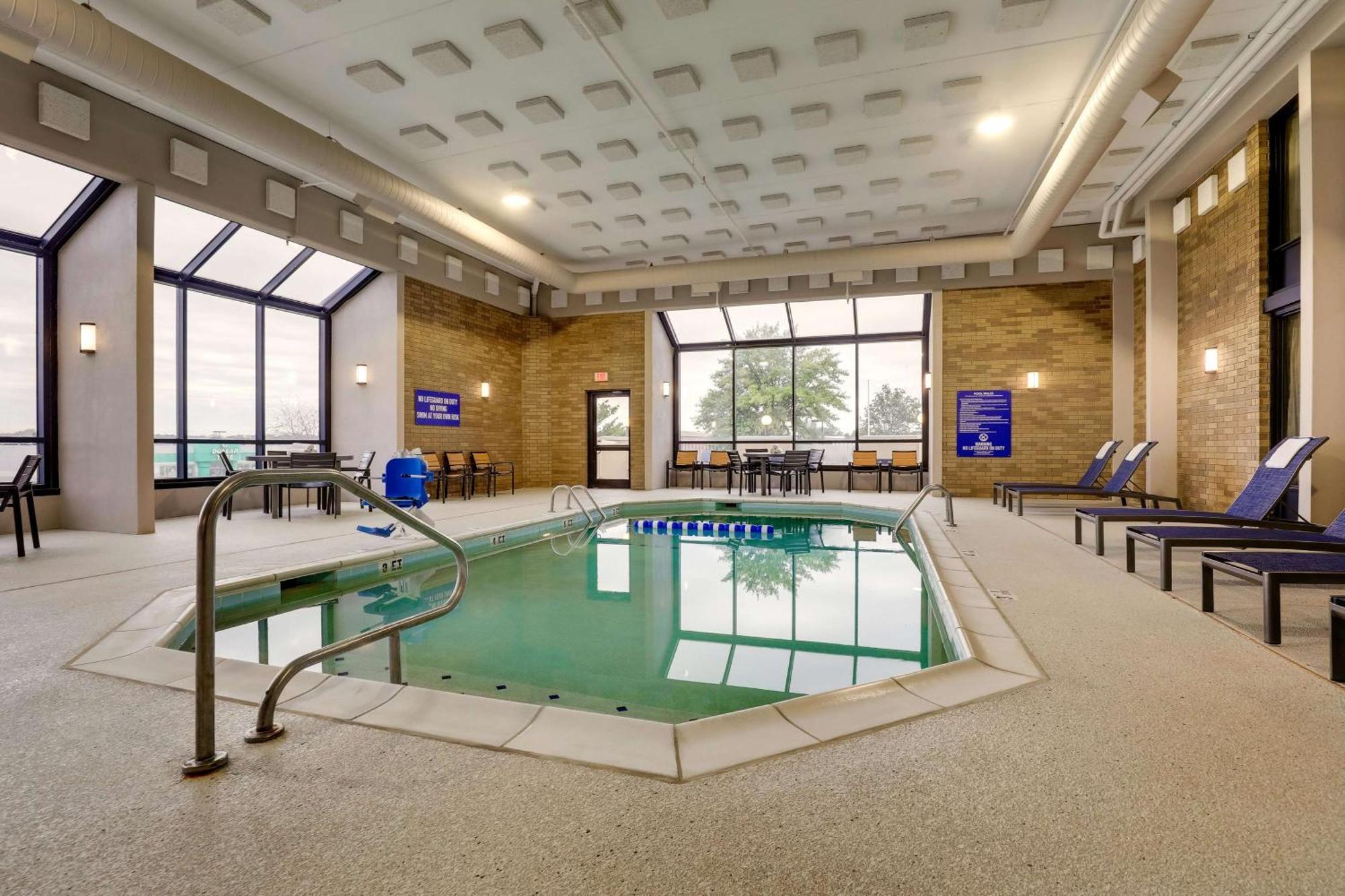 Drury Inn & Suites Cape Girardeau Esterno foto